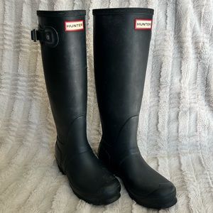 Black Hunter Boots